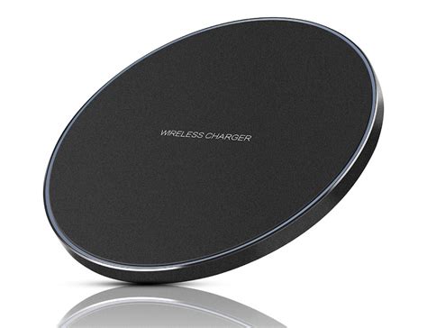 Sleek Wireless Charging Pad Gadget Flow