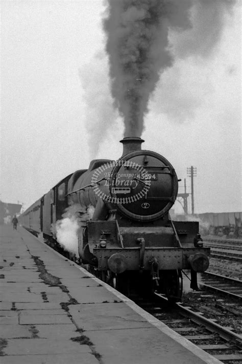 The Transport Library British Railways Steam Locomotive Class Stanier Class 4mt 2 6 4t 42622