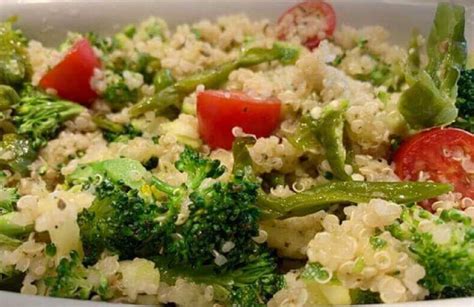 Ensalada De Quinoa Con Garbanzo Y Br Coli As Se Prepara