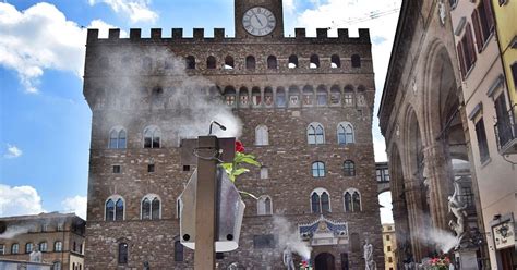 Firenze Nei Dettagli Suffumigi In Piazza