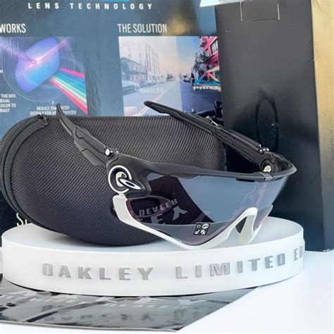 Очки Oakley Jawbreaker Matte Black/ PRIZM Road Black купить по лучшей ...