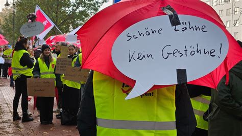 Sch N Klinik Ver Di Mitglieder Stimmen F R Weitere Streiks Ndr De