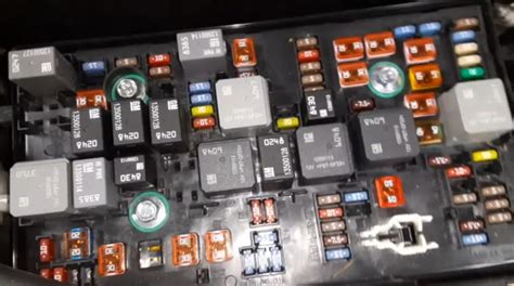 Fuse Box Diagram Chevrolet Impala 10g And Relay With Assignment And Location