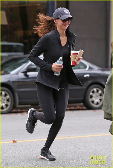 Nina Dobrev Boyfriend Austin Stowell Do Hot Yoga Together In