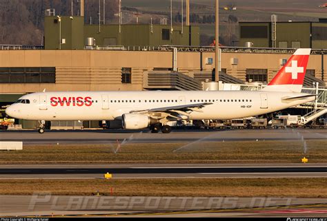 HB IOF Swiss Airbus A321 111 Photo By Wolfgang Kaiser ID 925178