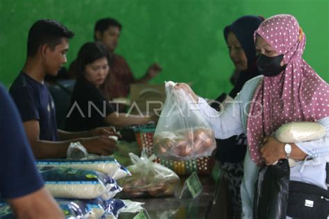 OPERASI PASAR TPID ANTARA Foto