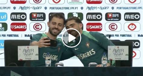 Bernardo Silva Tirou Selfie Jota Silva Para Enviar Ao G Meo Jack