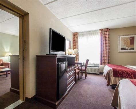 Comfort Inn - UPDATED 2018 Prices & Hotel Reviews (Dickson, TN) - TripAdvisor