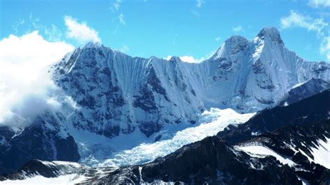 Climbing Cordillera Huayhuash Nevado Diablo Mudo Peru