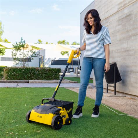 Peinadora Y Barredora El Ctrica Para Pasto Sint Tico Roll Comb E V