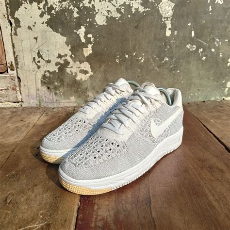 Nike Air Force One Flyknit Fesyen Pria Sepatu Sneakers Di Carousell