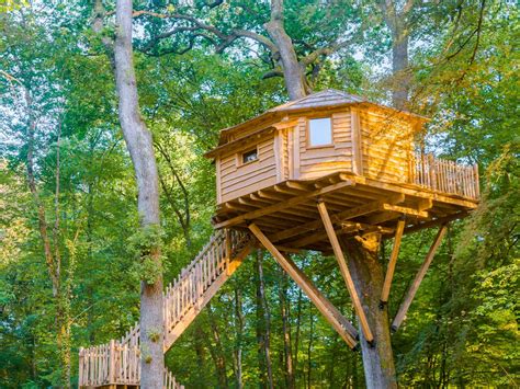 Cabane Vertige Cabane Dans Les Arbres Franche Comt Bourgogne