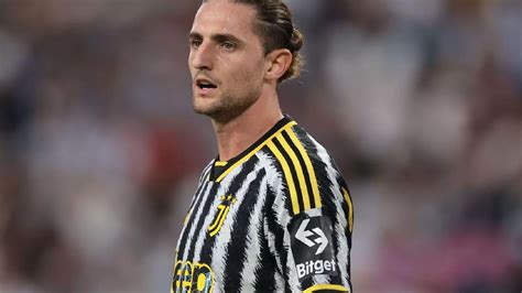 Adrien Rabiot touted for Juventus extension despite Manchester United ...