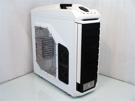 Cooler Master Storm Stryker Full Tower Chassis Review