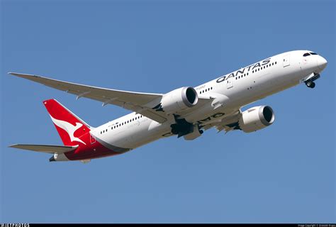 VH ZNK Boeing 787 9 Dreamliner Qantas Grzesiek Krupa JetPhotos