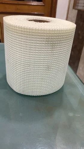 Plain White 145 GSM Fiberglass Mesh Packaging Type Roll 7019 At