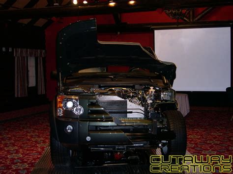 Land Rover LR3 2005 Cutaway Creations