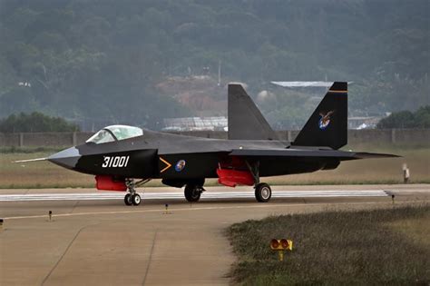 Amazing facts about the Shenyang FC-31; Chinese Stealth Jet Fighter ...