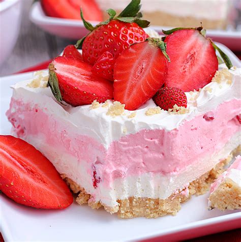 Easy No Bake Strawberry Cheesecake Lasagna Recipe With Cool Whip