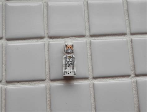 Biete Herr Der Ringe Hobbits Zubeh R Microfigur Saruman Ebay