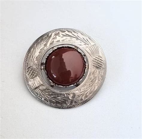 Scottish Plaid Brooch Sterling Silver Small Size Agate Stone Io