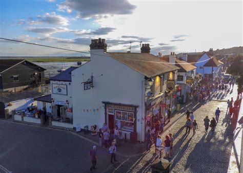 Leigh-on-Sea Travel Guide: Best of Leigh-on-Sea, England Travel 2026