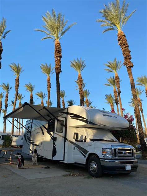 10 Really Good Reasons You Should Rent An RV For Vacation Verbal Gold