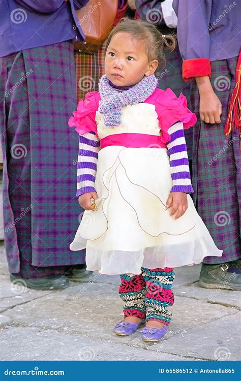 Bhutanese Child At The Trongsa Dzong Trongsa Bhutan Editorial