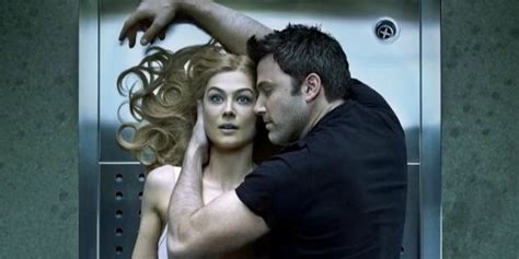 What The Gone Girl Cast Thinks Of Ben Afflecks Penis Shot