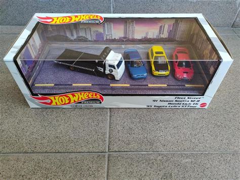 HOT WHEELS PREMIUM DIORAMA FLEET STREET SENTRA CIVIC CELICA Aukro