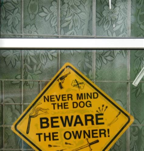 Funny beware dog signs ~ Funny images and Jokes