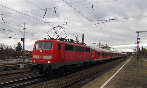 DB 111 031 1 mit dem RE 79020 von Salzburg Hbf nach München Hbf in