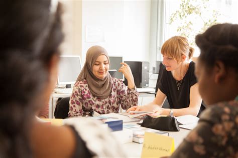 Ausbildung F R Junge Migrantinnen Spenden Mit Impact