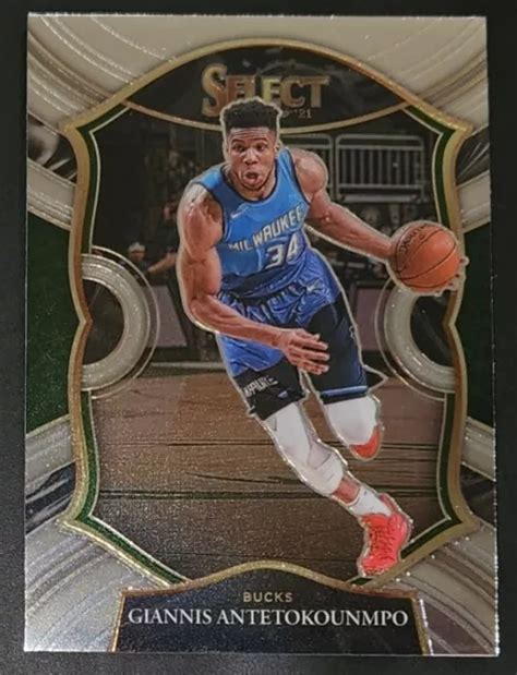 GIANNIS ANTETOKOUNMPO 2020 21 Select CONCOURSE LEVEL Base Card No 54