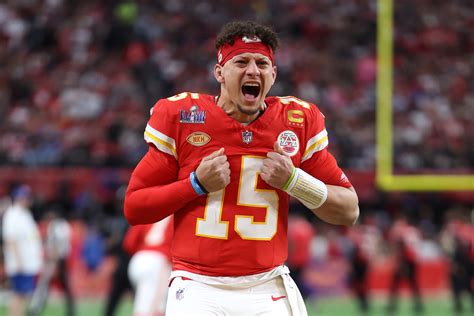 Patrick Mahomes' 3-Week-Old Newborn to Make Super Bowl Debut - Newsweek