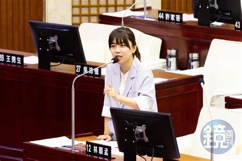 【快訊】甜心議員林穎孟被控詐助理費 檢調大搜索