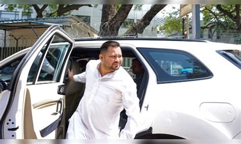 Cbi Files Charge Sheet Against Lalu Prasad Tejashwi Others In Land