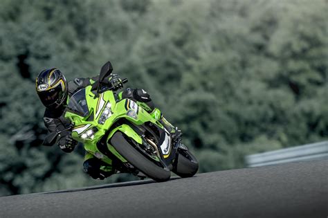 10番目の画像 【写真19枚】カワサキ「ninja Zx 4r Se」「ninja Zx 4rr Krt Edition」2025年モデル