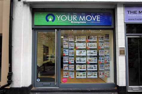 Locals clash over Old Brompton Road traffic and cycle lanes 33