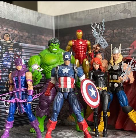 Marvel Legends Avengers : r/MarvelLegends