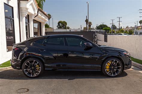 Used 2021 Lamborghini Urus Ilusso Stock A12243