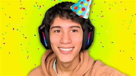 Cumpleaños Feliz 👀 Youtube