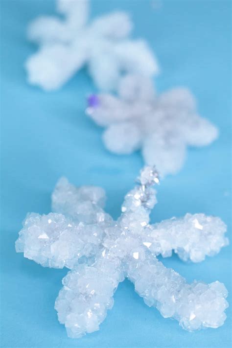 How To Make Borax Crystal Snowflakes In Minutes