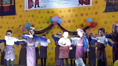 Class 1 A Dance Variety Show Chukha Central School 2017 Youtube