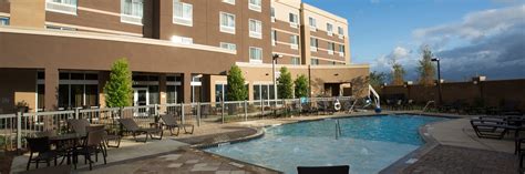 Hotels in Starkville MS – Courtyard Starkville hotel near MSU