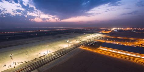 Flüge ab Berlin Stuttgart Köln Eurowings muss in Dubai im nächsten