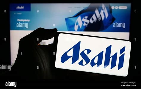 Asahi beer logo hi-res stock photography and images - Alamy