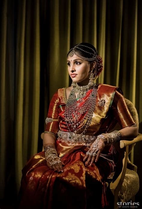 A Royal Wedding From Hyderabad With A Bride In The Most Gorgeous