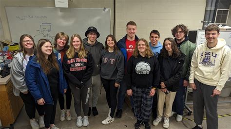 Students Faculty Participate In Final Nasa Project Balloon Launch