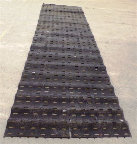 Notrax Interlocking Drainage Mat Chemical Resistant 4 X 15 12x12